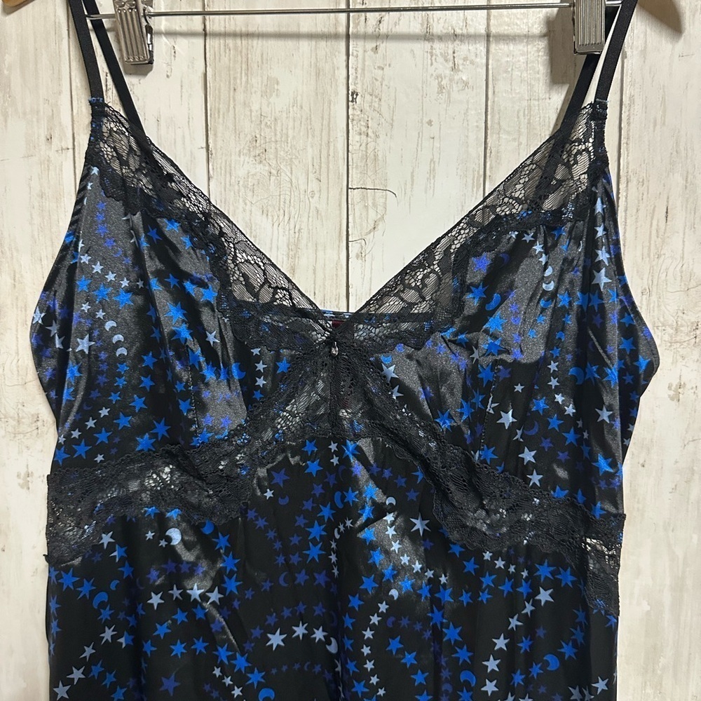 Adore Me Black & Blue Satin Nightgown Size L - Picture 3 of 7